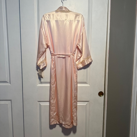 NWT Vintage Dentelle Pink Satin Long Robe Rose Lace Trim Size Large Deadstock - Picture 8 of 13